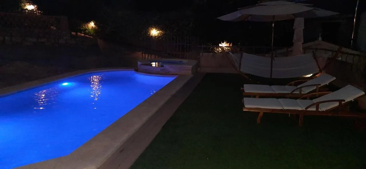 Casas Rurales Almoguer Frailes Country house