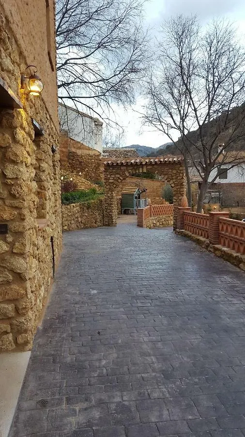 Casas Rurales Almoguer Frailes 0*,
