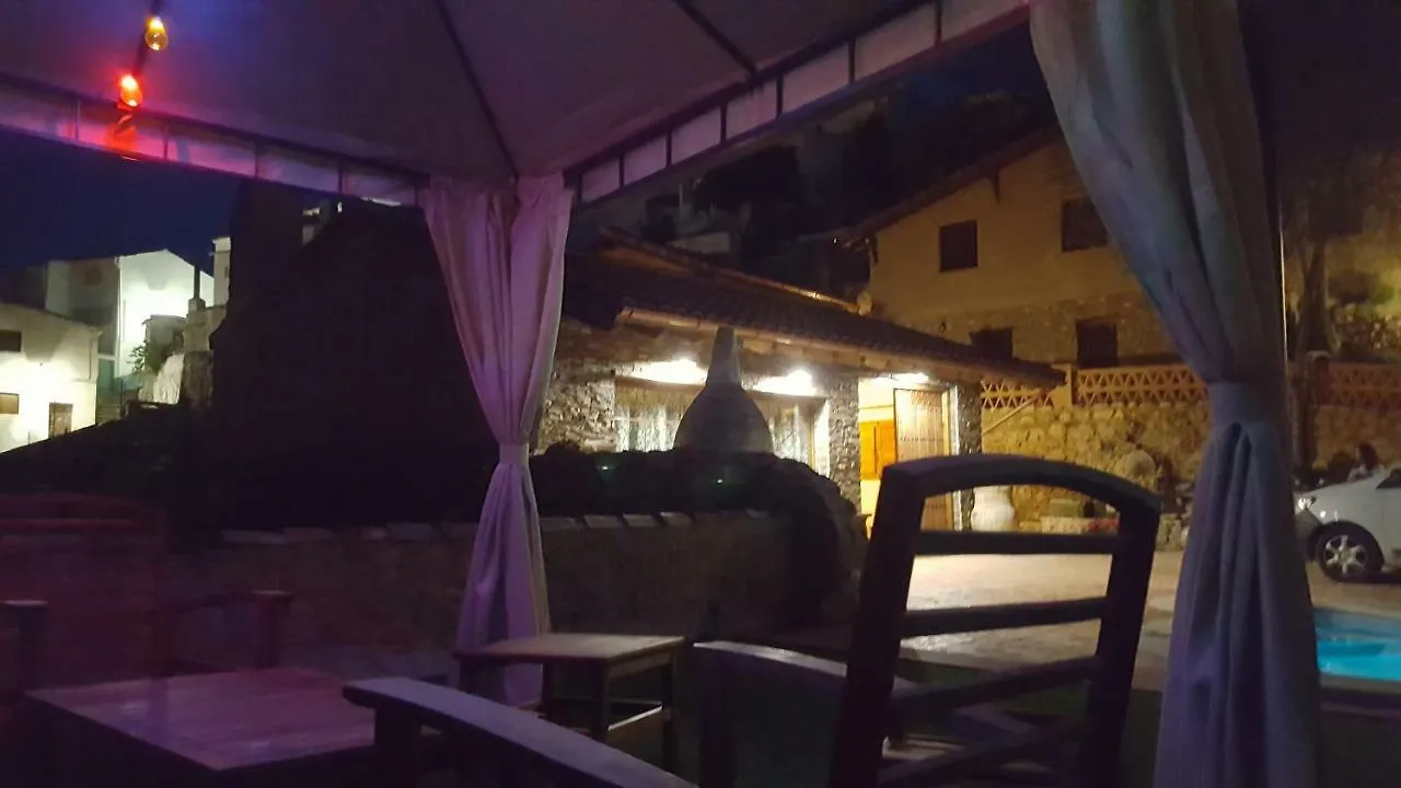 Casas Rurales Almoguer Frailes Country house