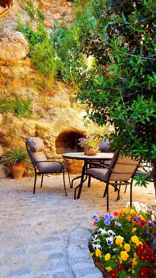 Country house Casas Rurales Almoguer Frailes